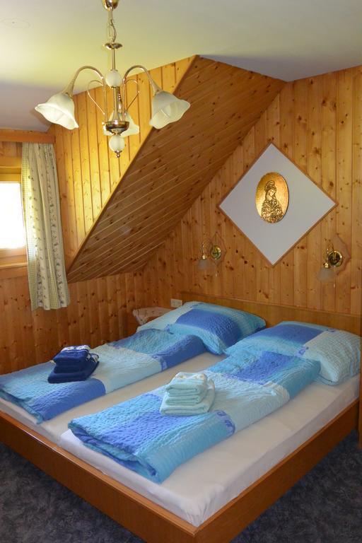 Ferienwohnung Poreiterhof タウプリッツ エクステリア 写真